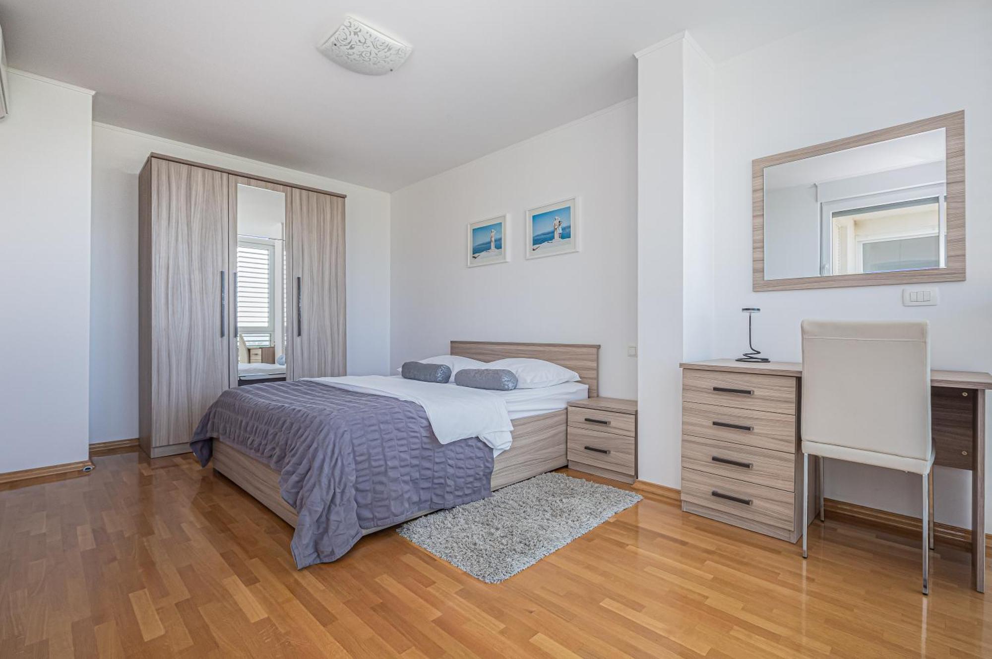 Ap 4+2 In One Of The Most Luxury Building In 오미스 객실 사진